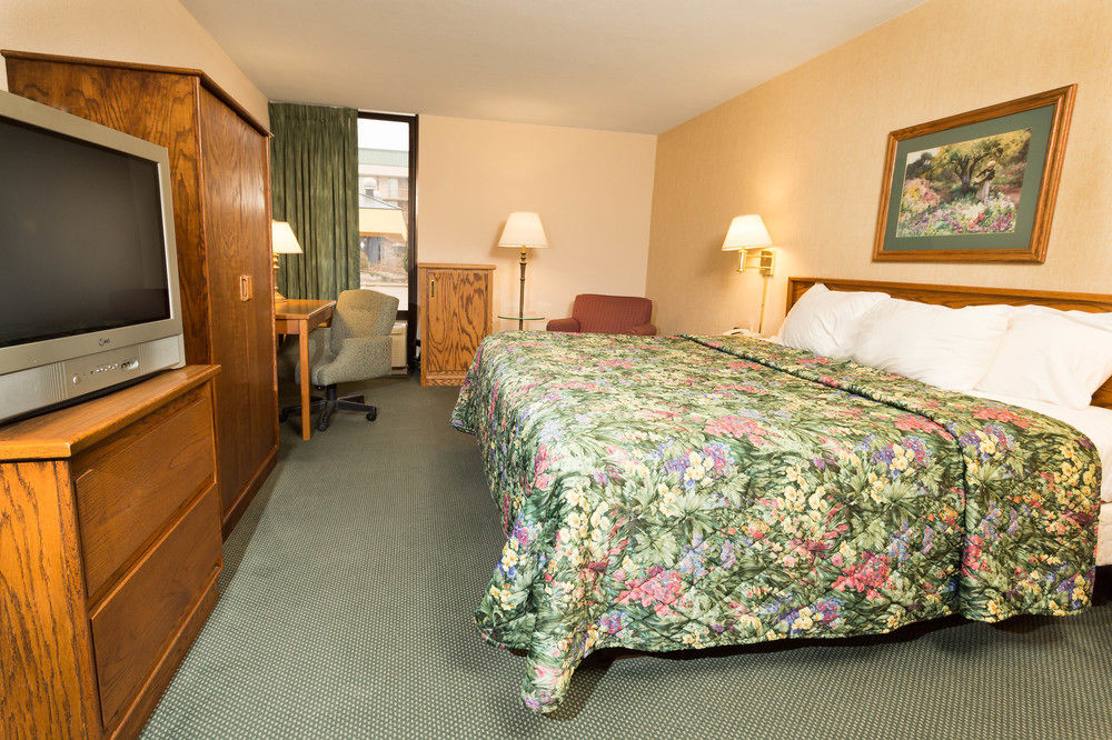 Wingate By Wyndham St Louis-Fenton Route 66 Hotel Bagian luar foto